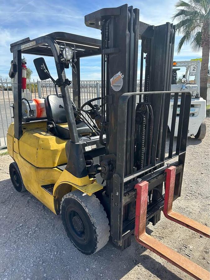 Used 2004 TOYOTA 7FGU25 FORKLIFT