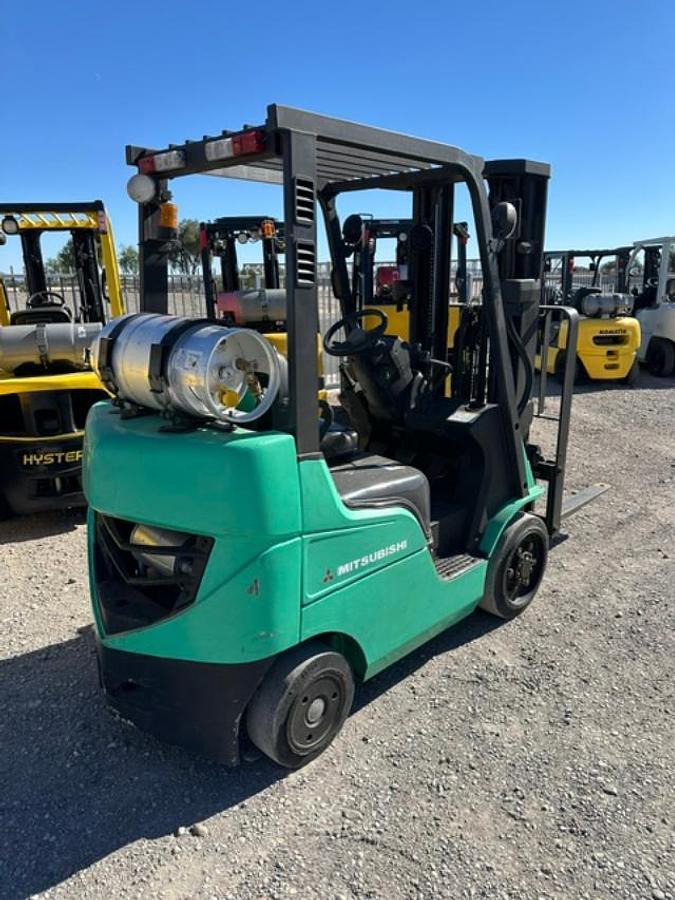 Used 2006 MITSUBISHI FGC25K FORKLIFT
