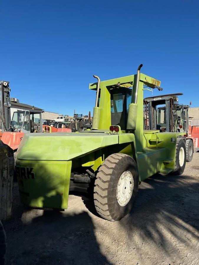 Used 1985 CLARK C500Y-550 FORKLIFT