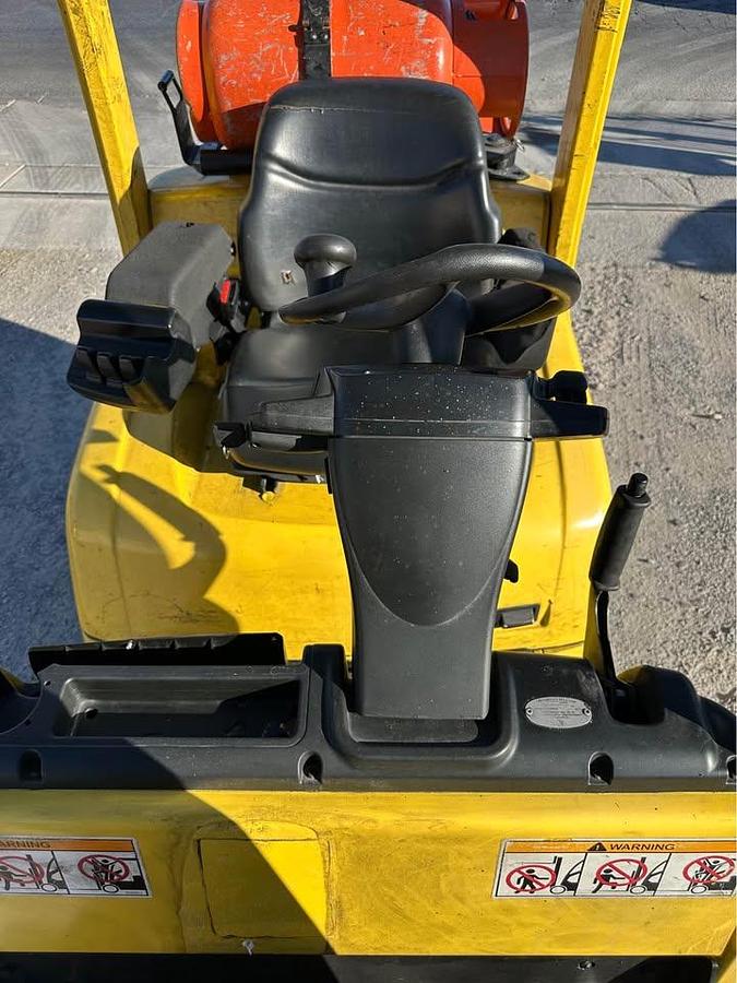Used 2005 HYSTER S50FT