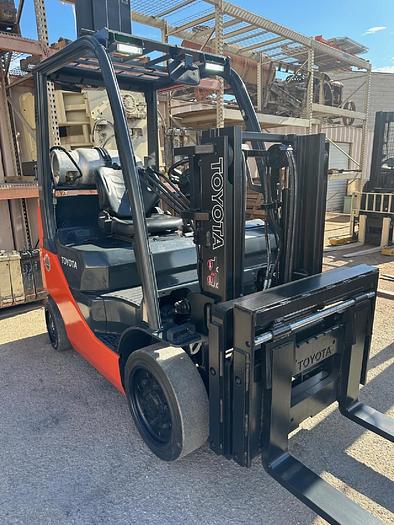 Used 2012 TOYOTA 8FGCU20 FORKLIFT
