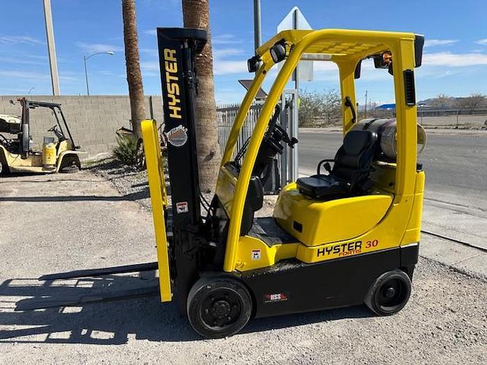 Used 2016 Hyster S30FT FORKLIFT