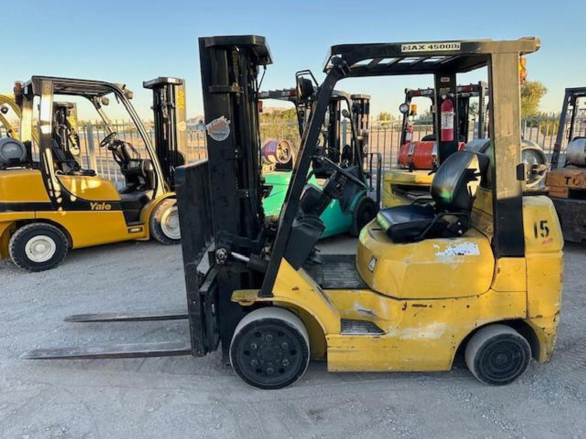 Used 2001 TOYOTA 7FGCU25 FORKLIFT