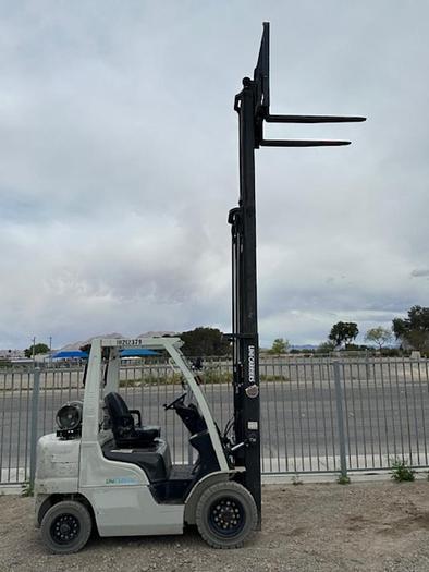 Used 2015 UNICARRIERS MP1F2A25DV FORKLIFT