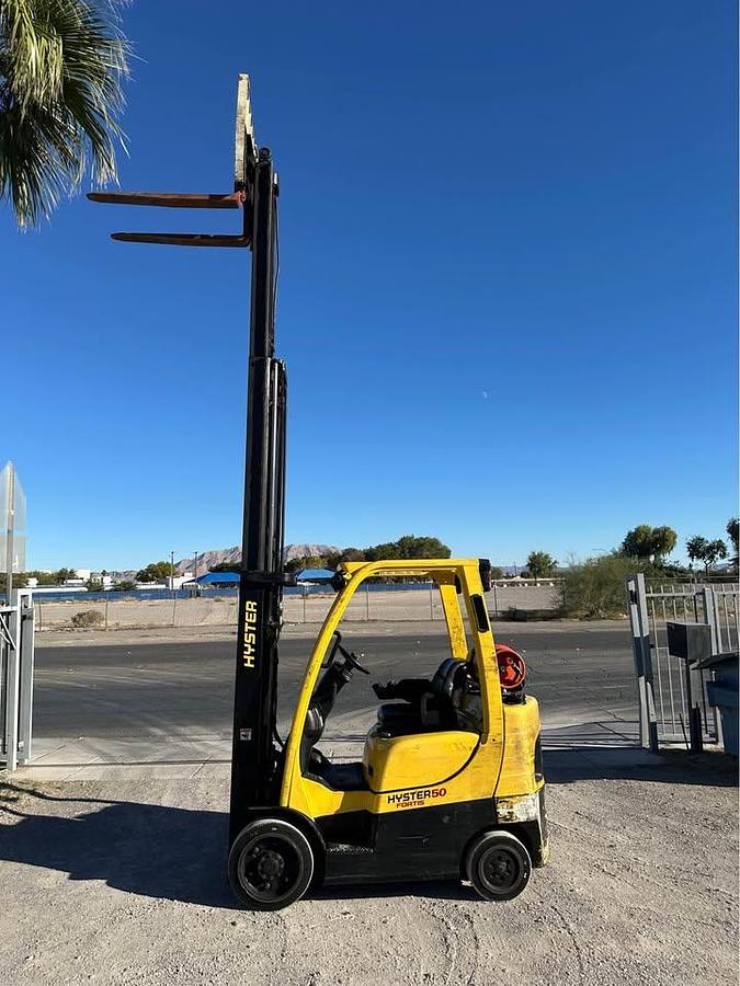 Used 2005 HYSTER S50FT