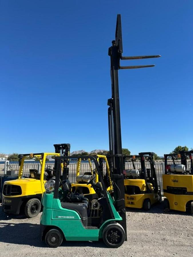 Used 2006 MITSUBISHI FGC25K FORKLIFT