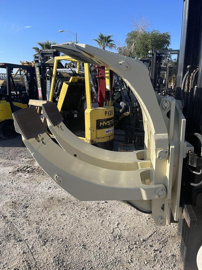 Used CASCADE 77F-RC CLASS 3 ROTATING PAPER ROLL CLAMP