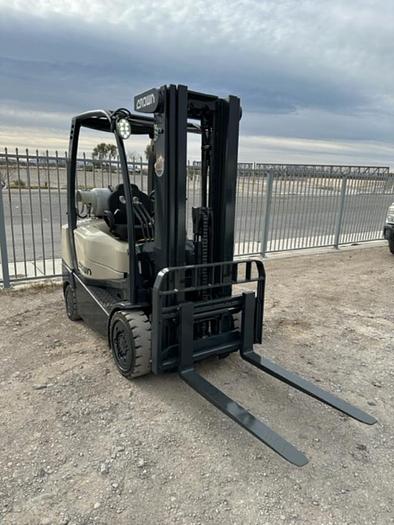 Used 2010 CROWN C-5 1000-50