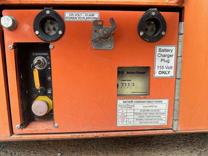 Used 2016 SNORKEL  S4726E SCISSOR LIFT