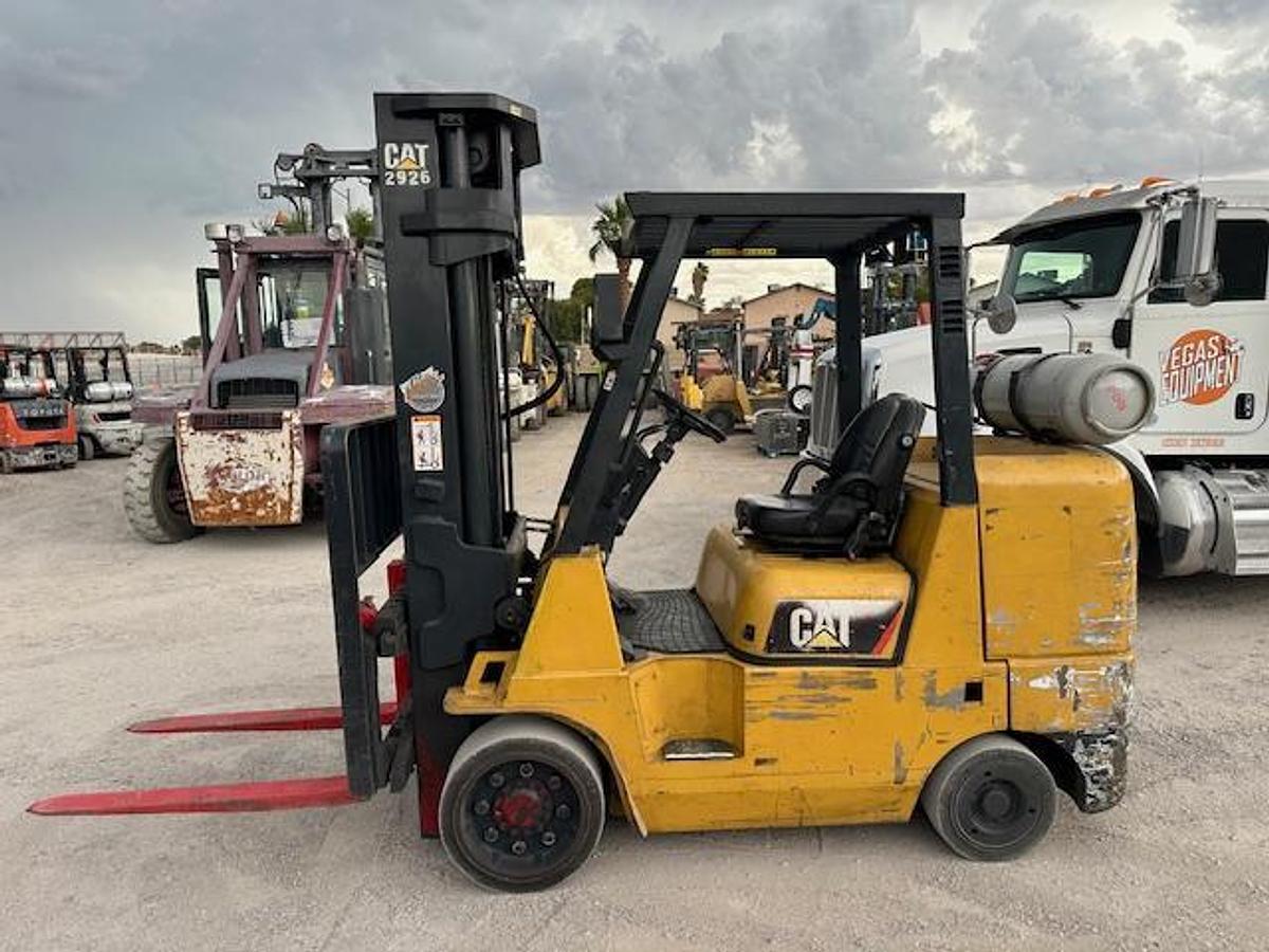 Used 2012 CAT GC45K SWB FORKLIFT