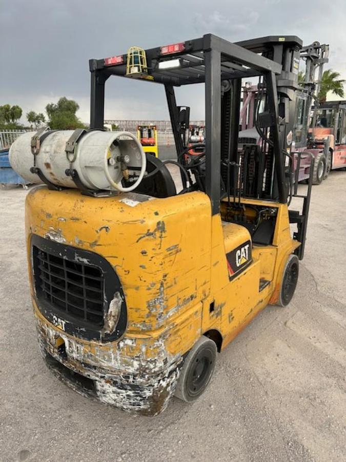 Used 2012 CAT GC45K SWB FORKLIFT