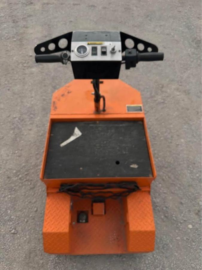 Used 2006 MOTREC E-12 PERSONNEL CARRIER