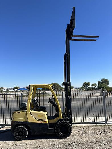 Used 2007 HYSTER H70FT FORKLIFT