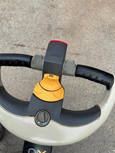 Used 2017 CROWN SX3000-30 WALKIE STACKER FORKLIFT