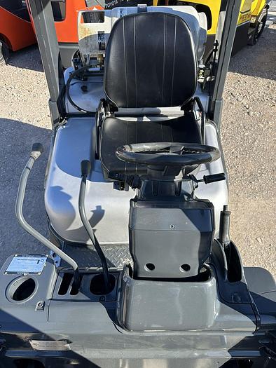 Used 2007 NISSAN MPL01A20LV FORKLIFT