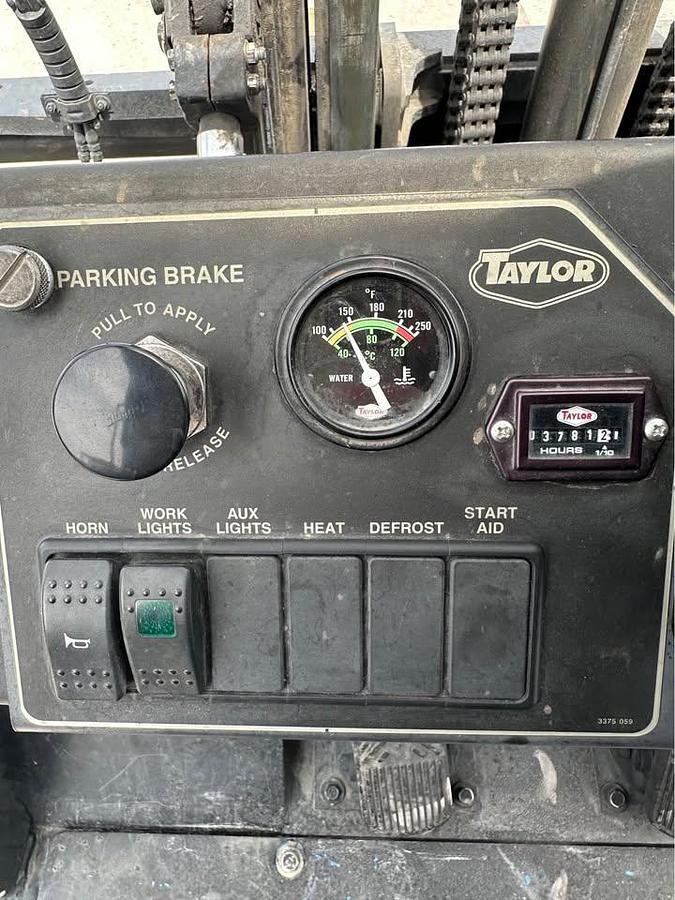 Used 2006 TAYLOR THD160 FORKLIFT