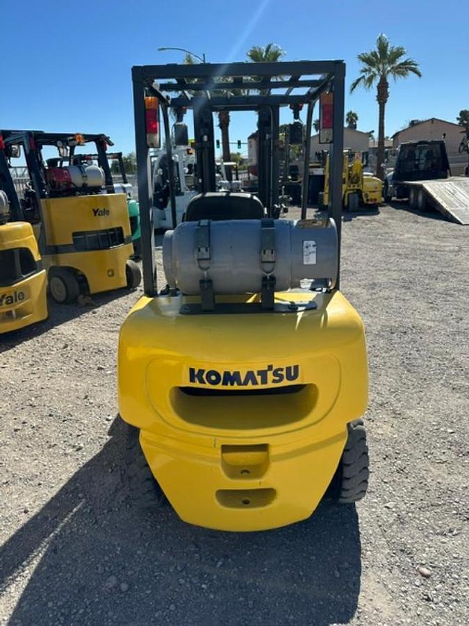 Used 2002 KOMATSU FG25HT-12 FORKLIFT