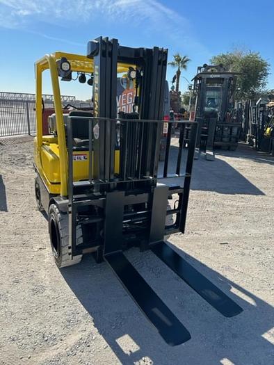 Used 2015 HYSTER H60FT FORKLIFT