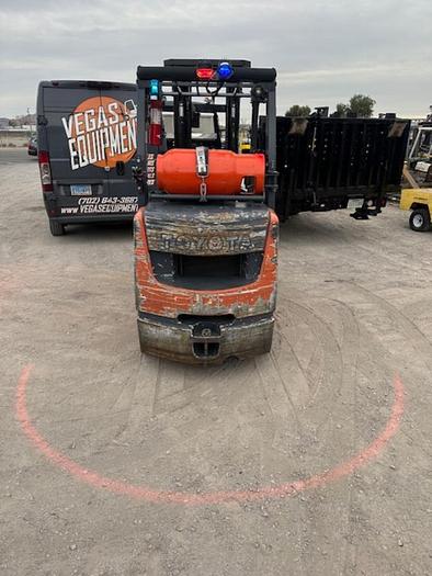 Used 2017 TOYOTA 8FGCU30 FORKLIFT