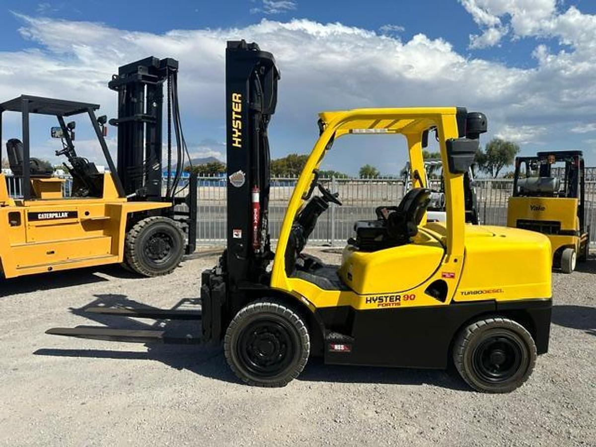 Used 2018 HYSTER H90FT FORKLIFT
