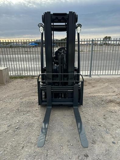 Used 2010 CROWN C-5 1000-50