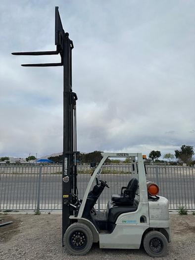 Used 2015 UNICARRIERS MP1F2A25DV FORKLIFT