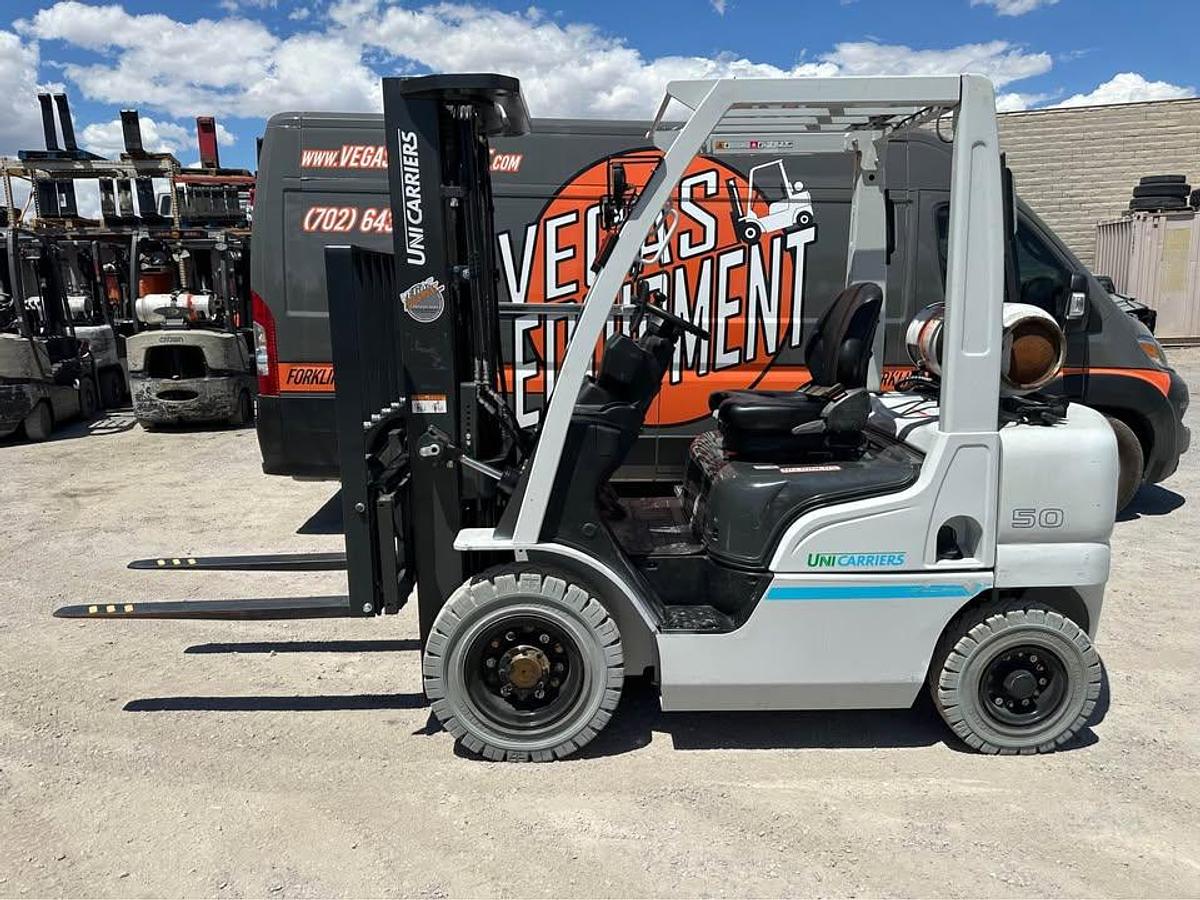 Used 2023 UNICARRIERS MP1F2A25DV FORKLIFT