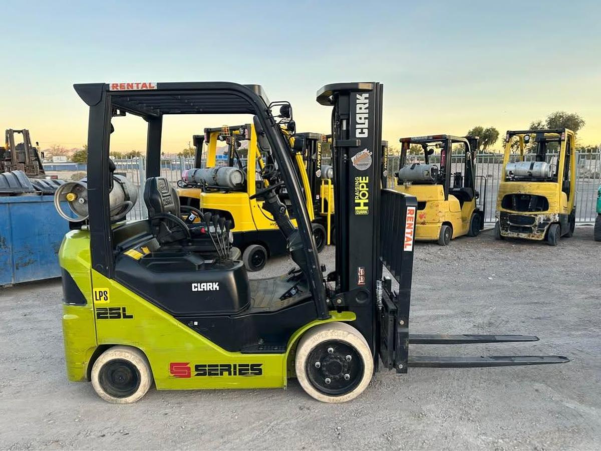 Used 2023 CLARK S25C FORKLIFT