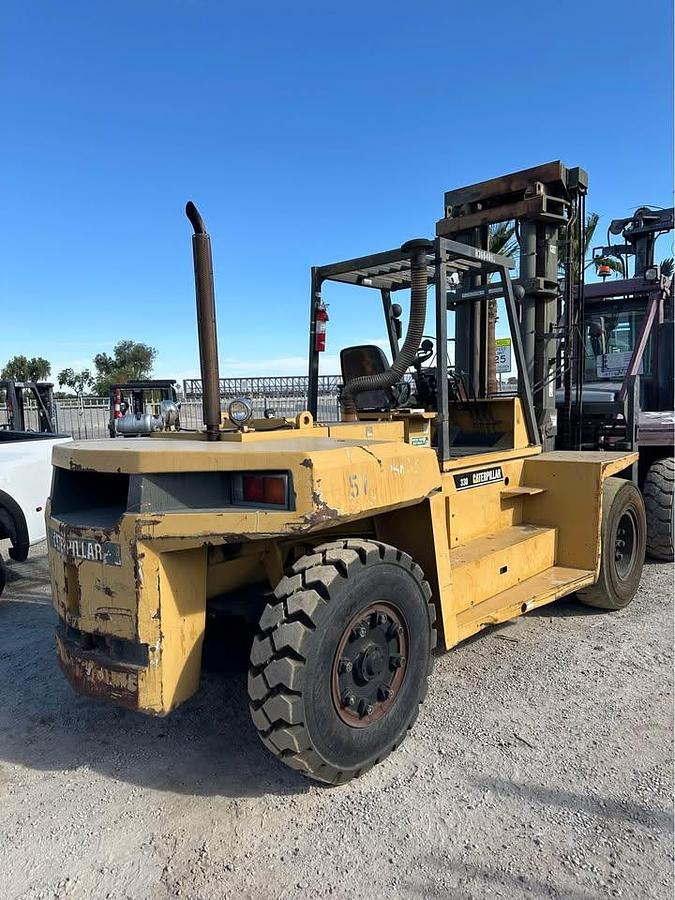 Used 1995 CAT DP150 FORKLIFT
