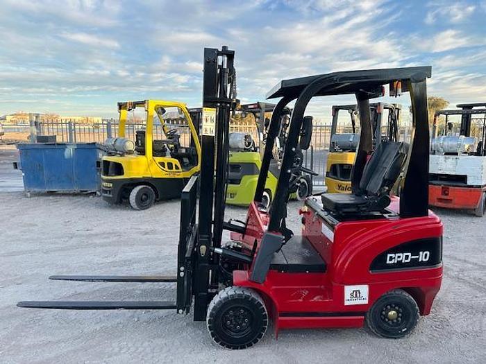 2024 STL CPD-10 FORKLIFT