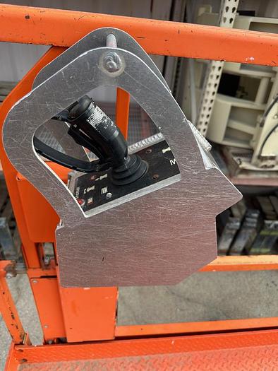 Used 2016 SNORKEL  S4726E SCISSOR LIFT