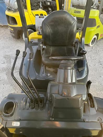 Used 2012 KOMATSU FG25T-16