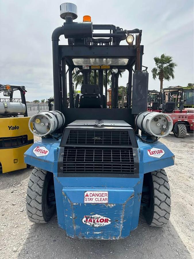 Used 2006 TAYLOR THD160 FORKLIFT