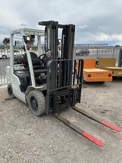 Used 2015 UNICARRIERS MP1F2A25DV FORKLIFT