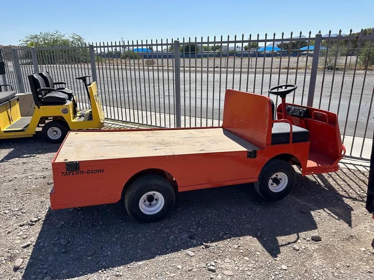 Used 2004 TAYLOR DUNN B248 BURDEN CARRIER