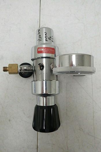 Used Matheson Tri-Gas M81-540-S Pressure Regulator w/ 3000psi 63-3133 Gauge