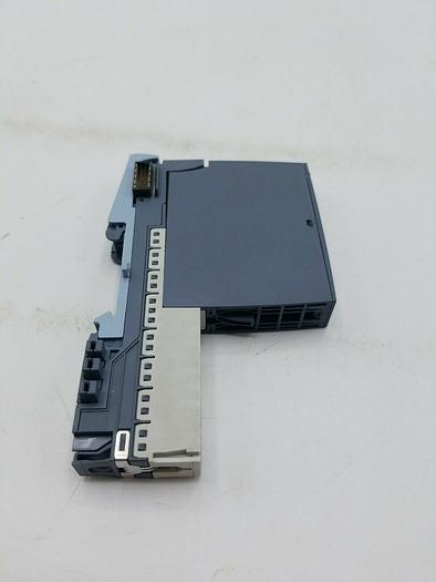 Siemens 6ES7 132-6BF00-0CA0. 6ES7 193-6BP00-0DA0