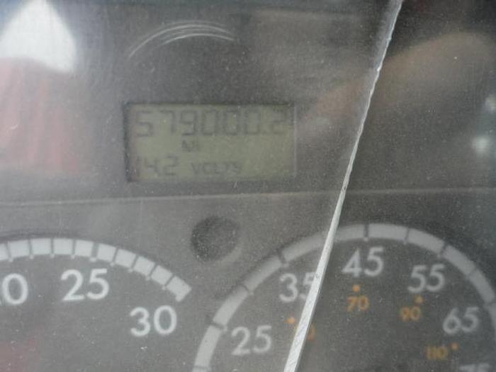 Used 2004 STERLING LT9500