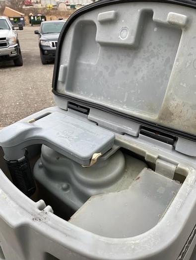 Used 2013 ADVANCE ADVENGER 2805D RIDER FLOOR SCRUBBER (DISC) (BATTERY) 