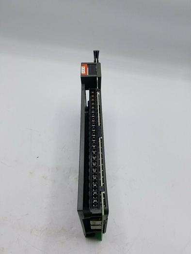 Used ALLEN BRADLEY 1771-IAD SER. B INPUT MODULE