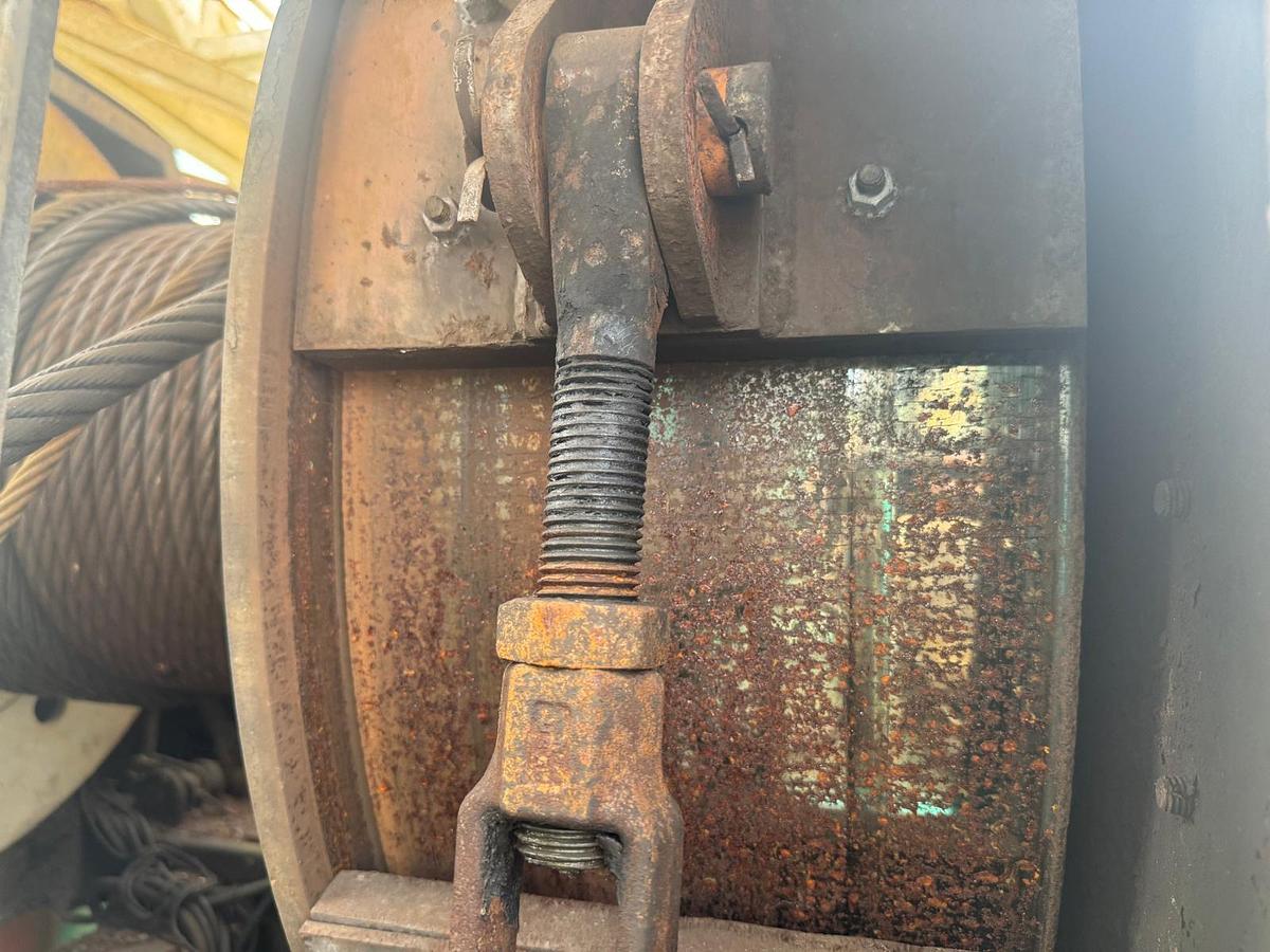 Used 2008 Lanco 550 Workover Rig