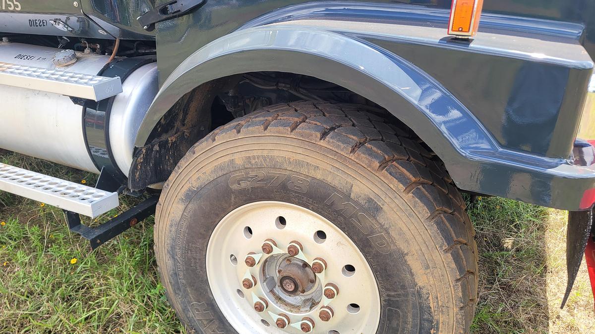 Used 2003 NOV Hydra Rig Coiled Tubing Unit