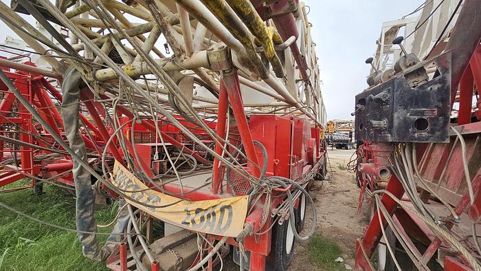 Used 1981 Franks 300 Workover Rig