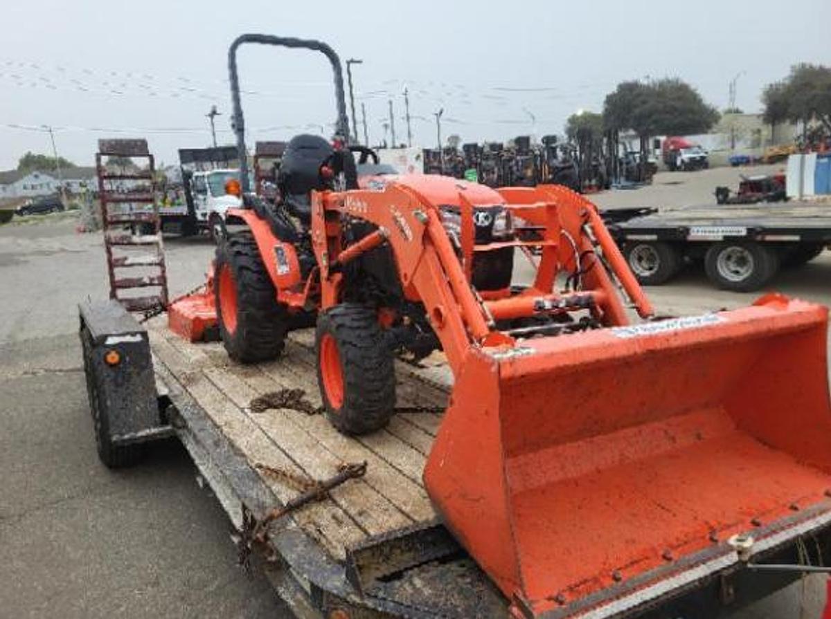 Used 2022 Kubota B2601HSD-1