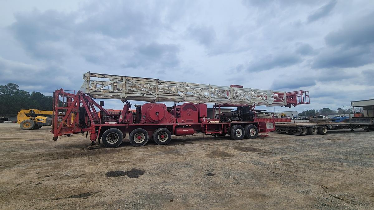 Used 2008 NOV 5C Workover Rig