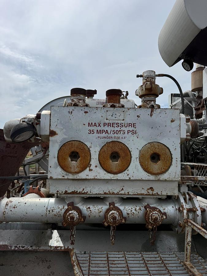 Used 2005 Western Star Cement Pumper