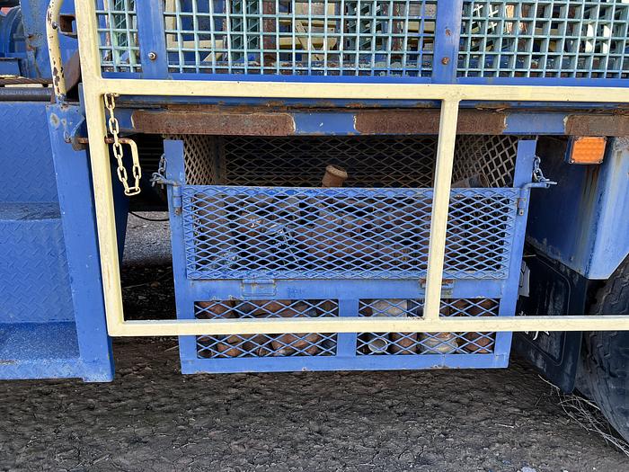 Used 2006 SJ Petro XJ400 Workover Rig