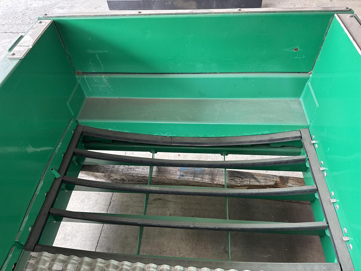 Refurbished Derrick Hyperpool Shaker