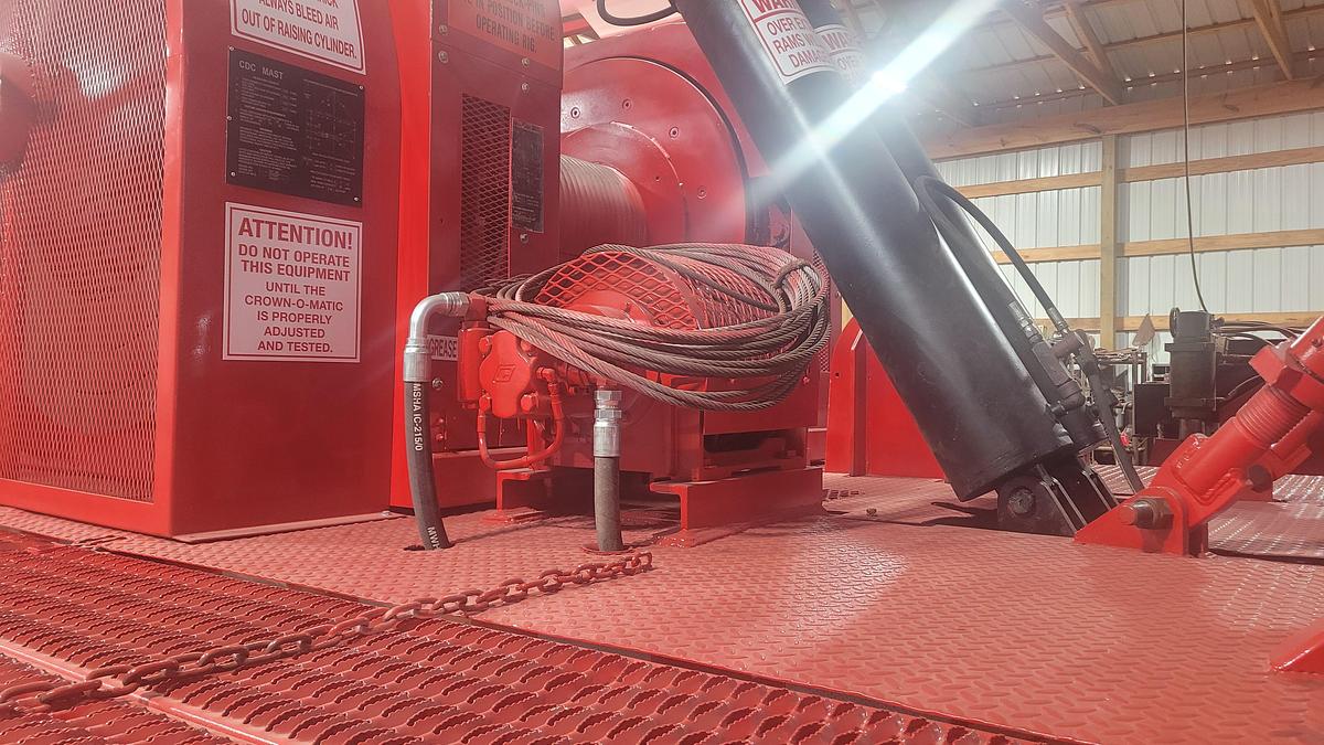 Refurbished Cameron 550 Workover Rig