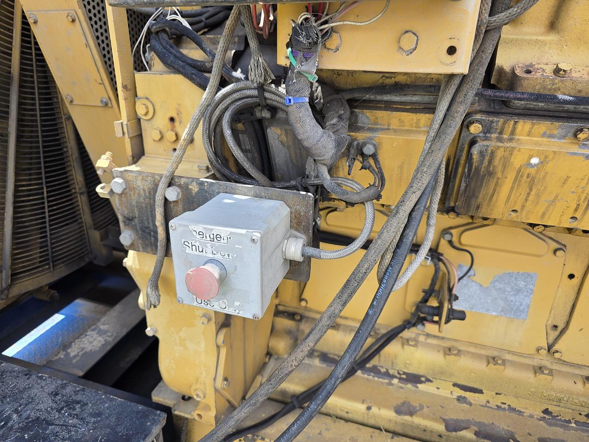 Used Skytop Brewster N-46 900 HP Drilling Rig